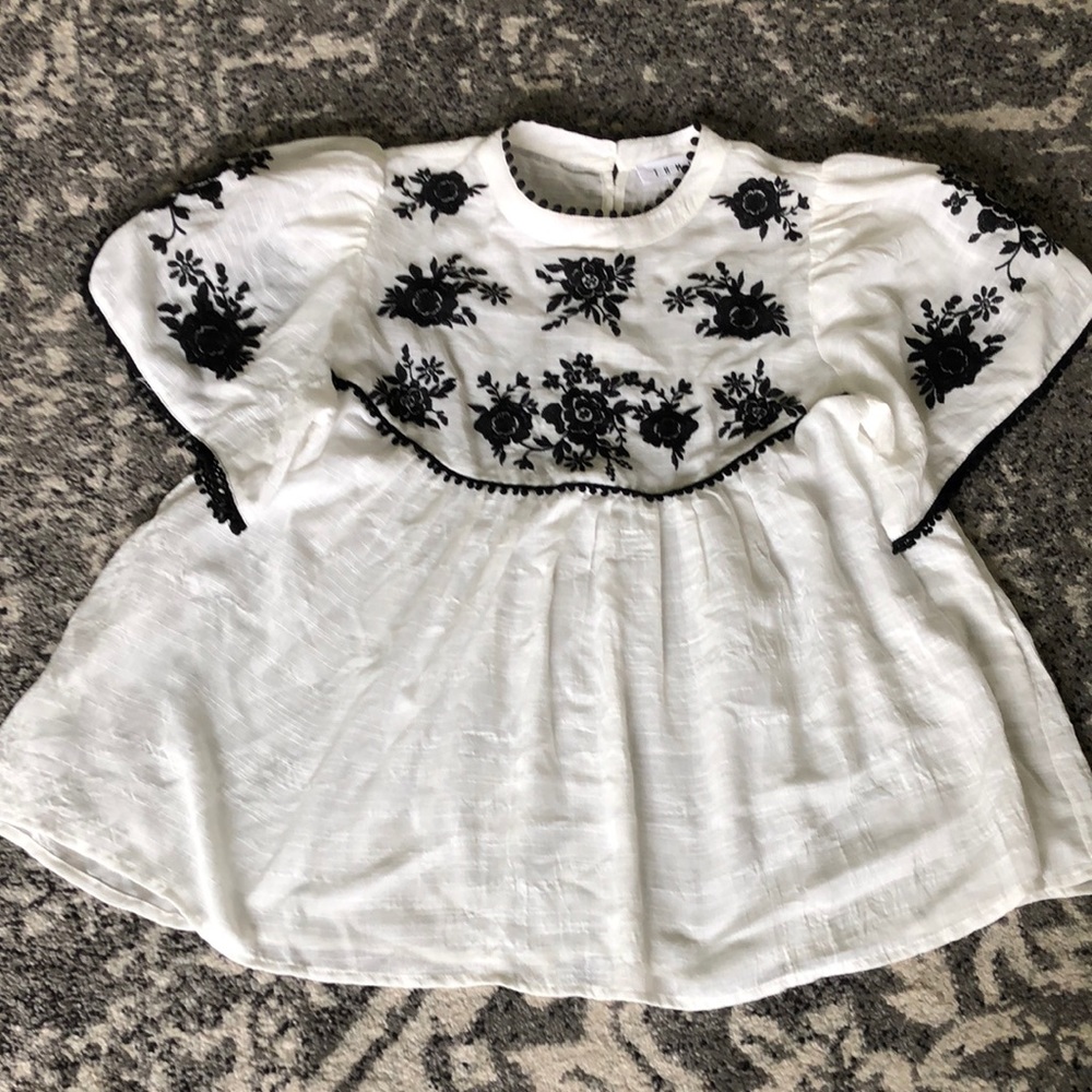 THML Womens whitish-cream & black top